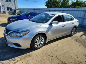 Nissan Altima 2.5L 4 2017