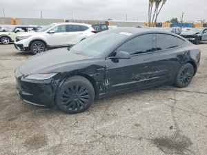 Tesla Model 3 2025