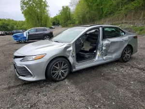 Toyota Camry 2.5L 4 2022