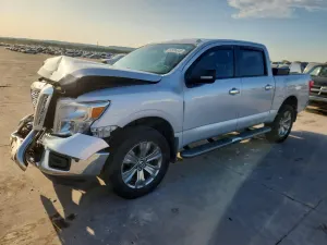 Nissan Titan 5.6L 8 2018
