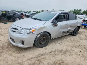 Toyota Corolla 1.8L 4 2011