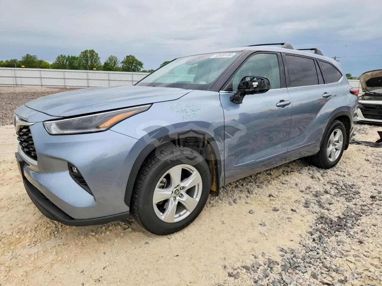 Toyota Highlander 3.5L 6 2021