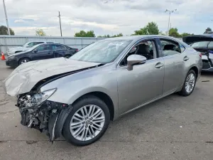 Lexus ES 3.5L 6 2015