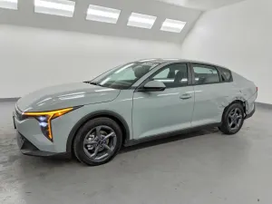 Kia K4 2.0L 4 2026