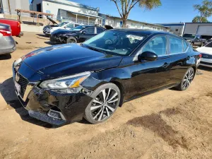 Nissan Altima 2.5L 4 2022