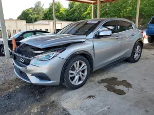 Infiniti QX30 2.0L 4 2017