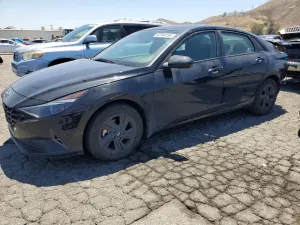Hyundai Elantra 2.0L 4 2023