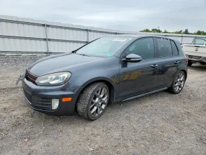 Volkswagen Golf 2.0L 4 2013