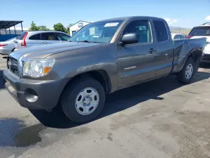 Toyota Tacoma 2.7L 4 2011