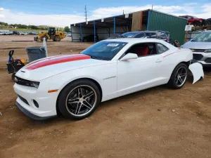 Chevrolet Camaro 6.2L 8 2011