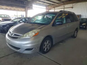 Toyota Sienna 3.5L 6 2008