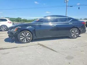 Nissan Altima 2.5L 4 2019