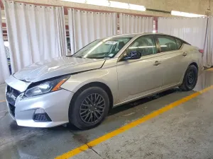 Nissan Altima 2.5L 4 2022