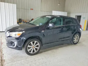 Mitsubishi Outlander 2.0L 4 2015