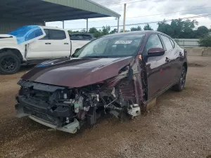 Nissan Sentra 2.0L 4 2025