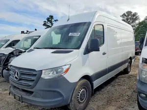 Mercedes-Benz Sprinter 2.0L 4 2023