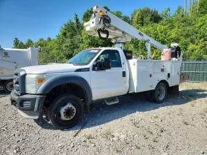 Ford F-450 6.8L 10 2013