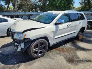 Jeep Grand Cherokee 5.7L 8 2011