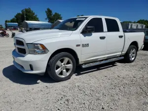 RAM 1500 5.7L 8 2014