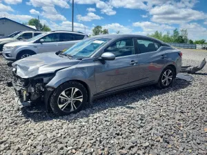 Nissan Sentra 2.0L 4 2023