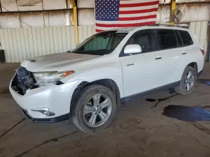 Toyota Highlander 3.5L 6 2013