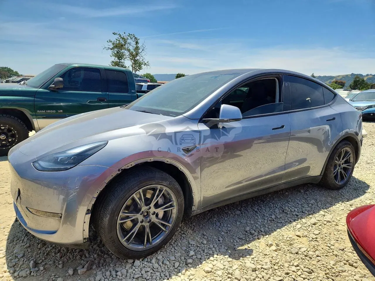 Tesla Model Y 2024