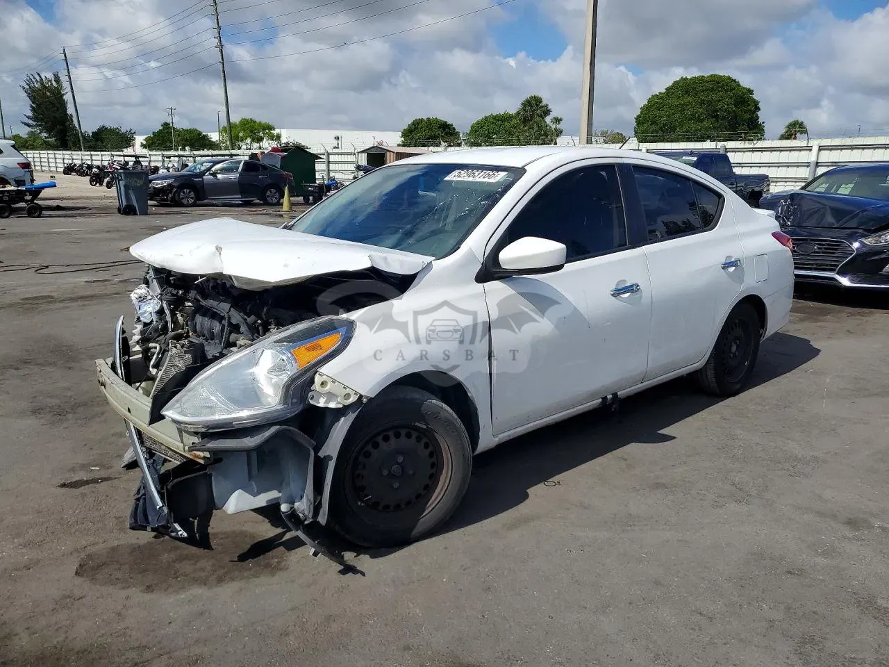 Nissan Versa 1.6L 4 2016