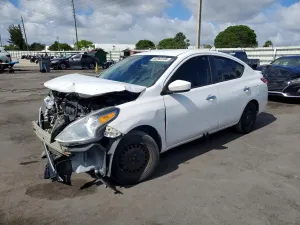 Nissan Versa 1.6L 4 2016