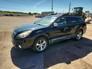 Subaru Outback 2.5L 4 2013