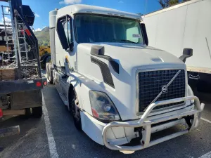 Volvo VNL 12.8L 6 2015