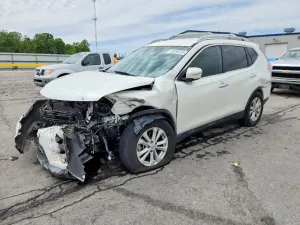 Nissan Rogue 2.5L 4 2015