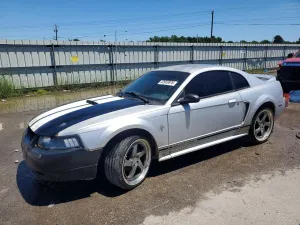 Ford Mustang 3.8L 6 2000