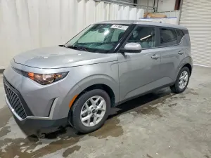 Kia Soul 2.0L 4 2025