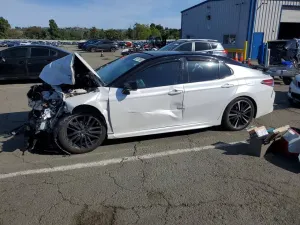 Toyota Camry 2.5L 4 2019