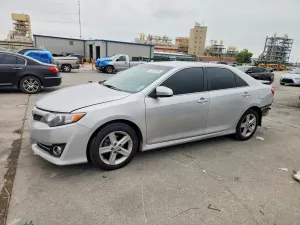 Toyota Camry 2.5L 4 2014