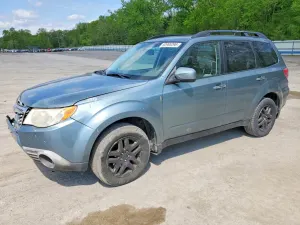 Subaru Forester 2.5L 4 2010