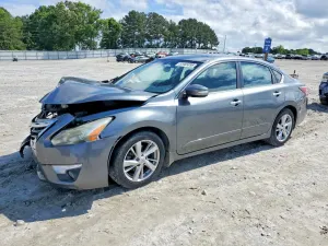 Nissan Altima 2.5L 4 2015
