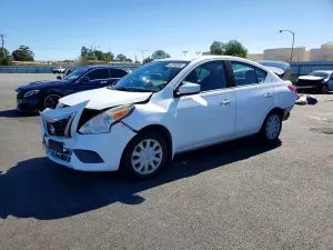 Nissan Versa 1.6L 4 2017