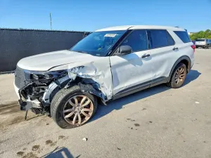 Ford Explorer 3.0L 6 2022