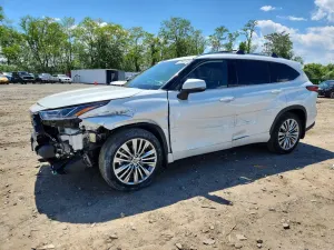 Toyota Highlander 3.5L 6 2022
