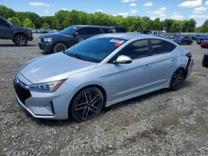 Hyundai Elantra 1.6L 4 2019