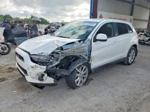 Mitsubishi Outlander 2.0L 4 2014