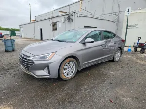 Hyundai Elantra 2.0L 4 2020