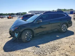 Subaru Outback 2.5L 4 2025