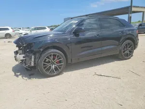 Audi Q8 3.0L 6 2019