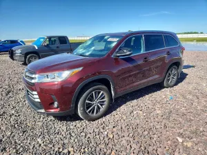 Toyota Highlander 3.5L 6 2019