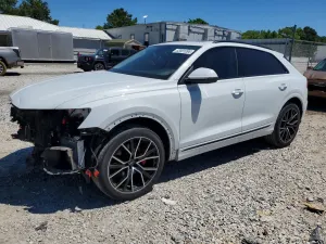 Audi Q8 3.0L 6 2023