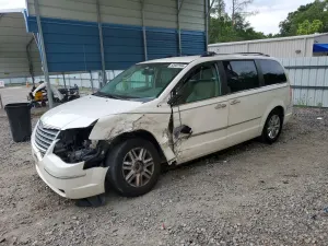 Chrysler Town & Country 4.0L 6 2010