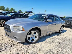 Dodge Charger 5.7L 8 2013