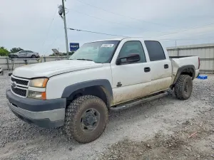Chevrolet Silverado 1500 6.0L 8 2006